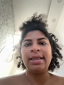 Snapshot of Tana_latin chatting on 05-24-26, 01:44 Tana latin online show from 05-24-26, 01:44