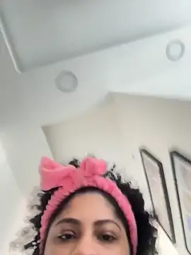 Tana latin online show from 04-04-26, 03:29