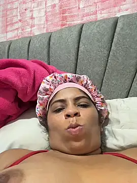 Snapshot of Tana_latin chatting on 05-02-26, 11:21 Tana latin online show from 05-02-26, 11:21