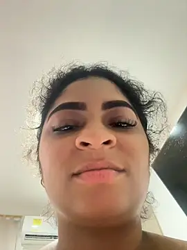 Snapshot of Tana_latin chatting on 05-17-26, 04:23 Tana latin online show from 05-17-26, 04:23