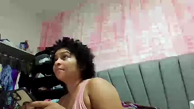 Snapshot of Tana_latin chatting on 10-07-25, 01:50 Tana latin online show from 10-07-25, 01:50