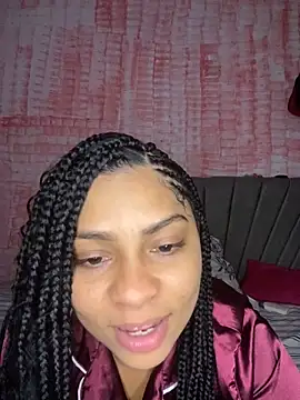 Snapshot of Tana_latin chatting on 02-28-25, 02:42 Tana latin online show from 02-28-25, 02:42