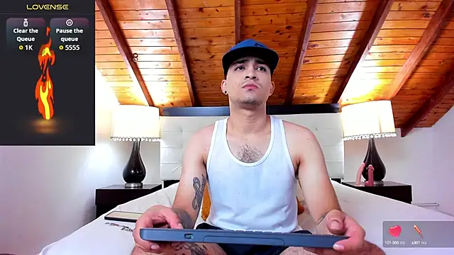 Sebastian Berne online show from 10-10-25, 07:36