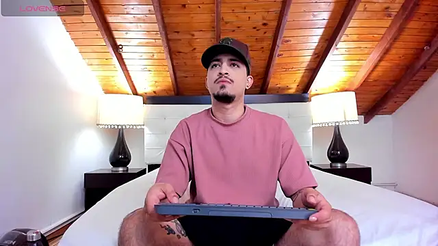 Sebastian Berne online show from 10-03-25, 07:26