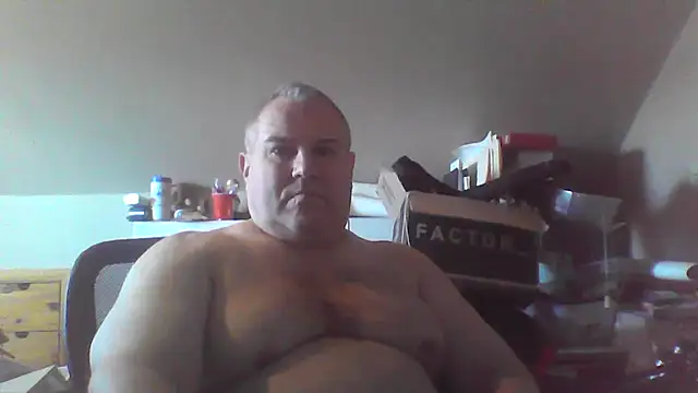 mkestr69 online show from 02-11-26, 06:08