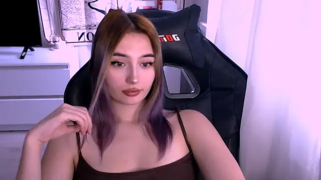 beauty blonde online show from 10-08-25, 05:53