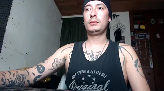 vampireathome online show from 02-08-25, 05:18