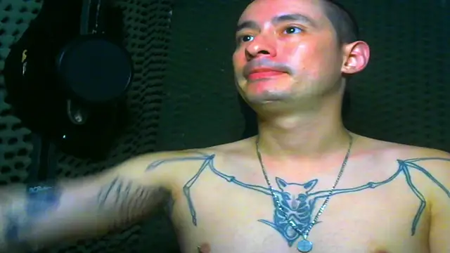 vampireathome online show from 03-17-25, 07:46