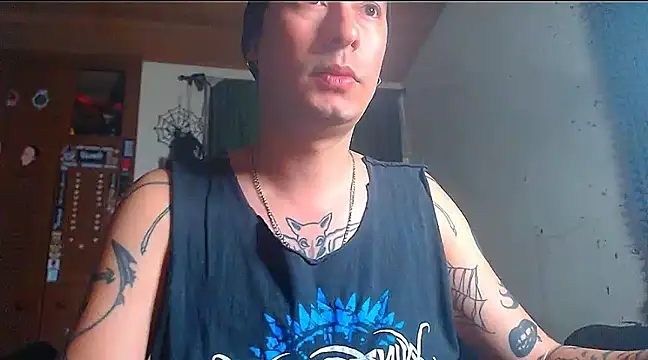 vampireathome online show from 02-05-25, 07:39