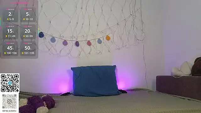 Snapshot of AfinaSweet chatting on 04-23-26, 03:13 AfinaSweet online show from 04-23-26, 03:13