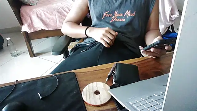 optimalperformance7093 online show from 02-05-25, 07:18