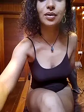 Snapshot of katia_voodoo13 chatting on 10-17-25, 09:49 katia voodoo13 online show from 10-17-25, 09:49