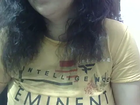 Snapshot of Your_cutiepie_ chatting on 05-01-26, 04:28 Your cutiepie online show from 05-01-26, 04:28