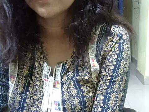 Your cutiepie  online show from 10-06-25, 05:46