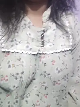 Your cutiepie  online show from 12-14-25, 05:46