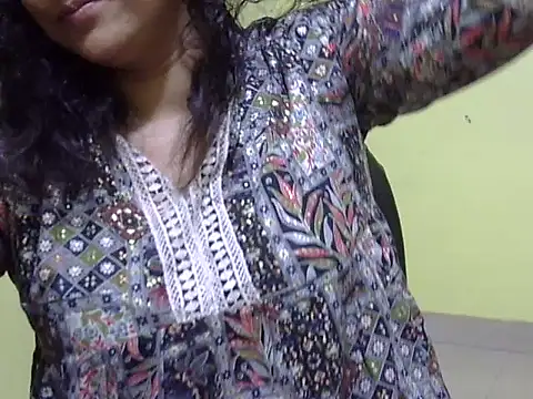 Your cutiepie  online show from 10-30-25, 11:30