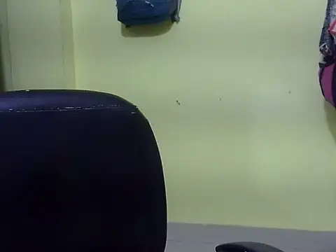 Your cutiepie  online show from 10-23-25, 06:06