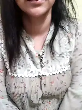 Your cutiepie  online show from 03-20-25, 12:22