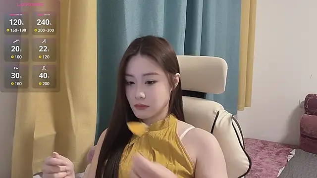 Qvo-Q online show from 02-23-25, 04:24