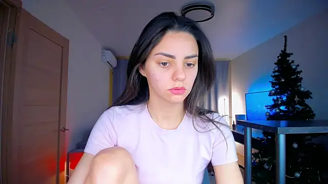 EmiliaZen online show from 01-14-26, 04:54