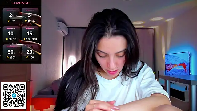 EmiliaZen online show from 04-13-26, 09:41