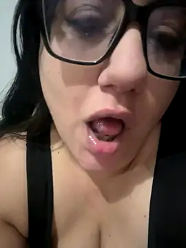 daianaspencer online show from 11-18-25, 07:44