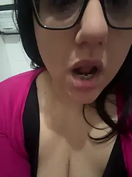 daianaspencer online show from 03-22-25, 08:40