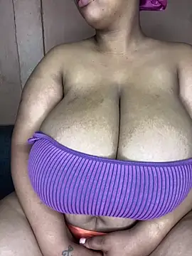 Snapshot of NonoGotBoobies chatting on 10-24-25, 03:49 NonoGotBoobies online show from 10-24-25, 03:49