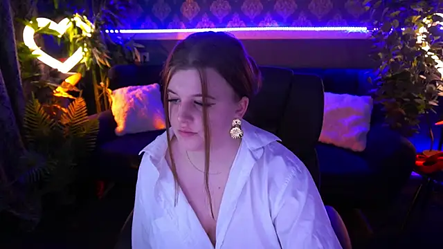 KristiMoons online show from 03-04-25, 08:16