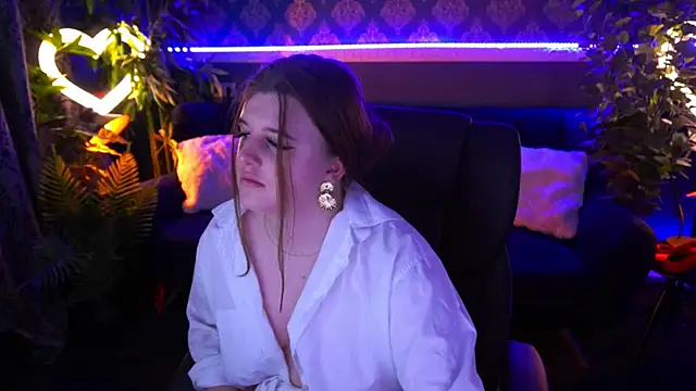 KristiMoons online show from 03-04-25, 11:22