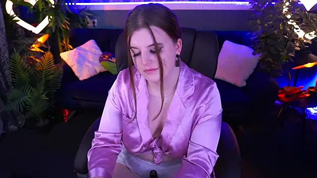 KristiMoons online show from 03-02-25, 11:06