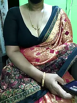 niiveditha online show from 10-13-25, 03:08