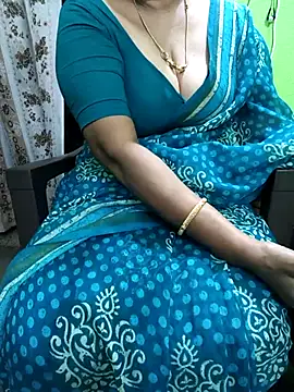 niiveditha online show from 09-19-25, 02:26