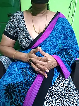 niiveditha online show from 03-17-25, 09:44