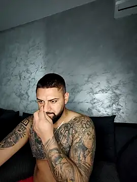 Snapshot of Bakws chatting on 10-30-25, 04:59 Bakws online show from 10-30-25, 04:59