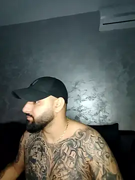 Snapshot of Bakws chatting on 01-08-26, 02:12 Bakws online show from 01-08-26, 02:12