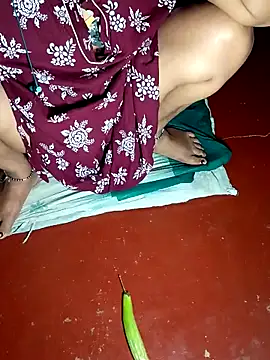 Snapshot of Hot-anjale chatting on 02-23-26, 06:30 Hot-anjale online show from 02-23-26, 06:30