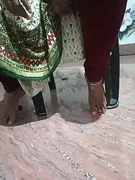 Snapshot of Hot-anjale chatting on 10-25-25, 01:12 Hot-anjale online show from 10-25-25, 01:12