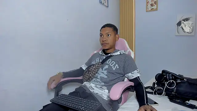 blackdirty420 online show from 10-19-25, 03:37