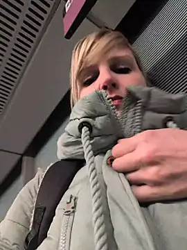 Sexybiene969 online show from 11-25-25, 05:24