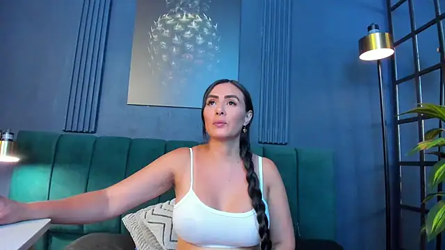 scarlet edwars online show from 04-21-26, 07:20