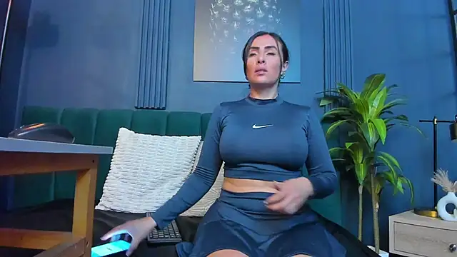 scarlet edwars online show from 03-04-26, 06:26