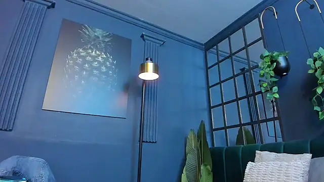 scarlet edwars online show from 02-25-26, 07:25