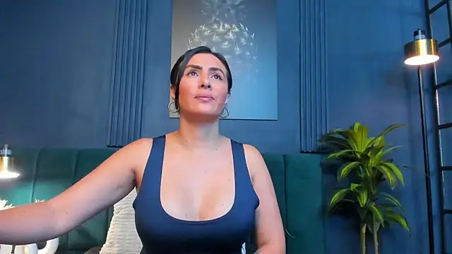 scarlet edwars online show from 02-09-26, 08:18