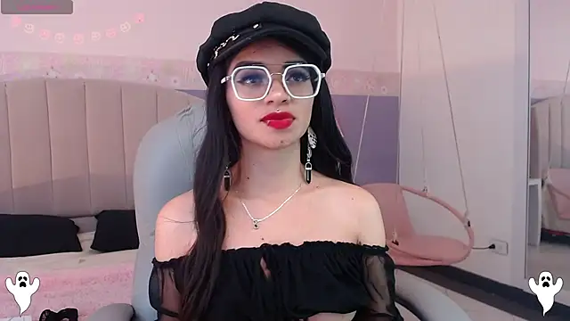 Snapshot of Emerald_gh chatting on 10-15-25, 03:27 Emerald gh online show from 10-15-25, 03:27