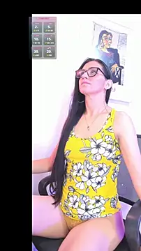 RachelsX online show from 11-11-25, 02:56