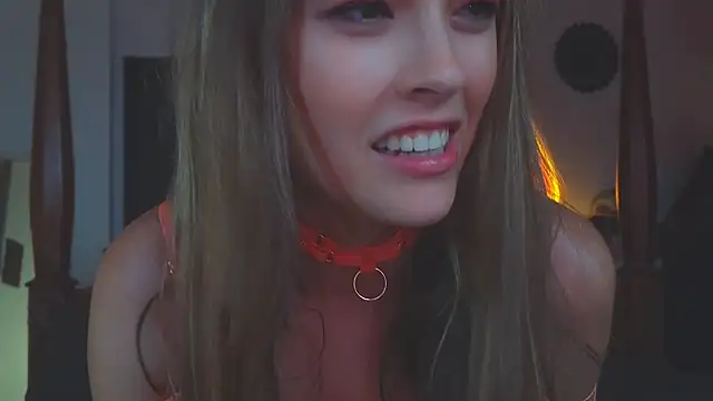 Snapshot of DemiDee chatting on 02-08-25, 09:46 DemiDee online show from 02-08-25, 09:46