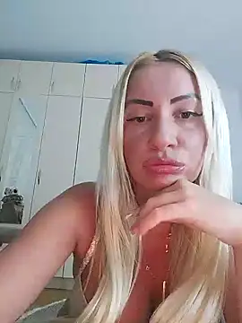 Snapshot of visnjica chatting on 02-25-26, 10:09 visnjica online show from 02-25-26, 10:09