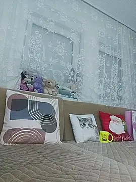 Snapshot of visnjica chatting on 02-07-26, 06:05 visnjica online show from 02-07-26, 06:05