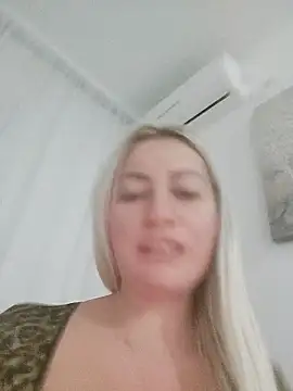 Snapshot of visnjica chatting on 11-27-25, 05:46 visnjica online show from 11-27-25, 05:46